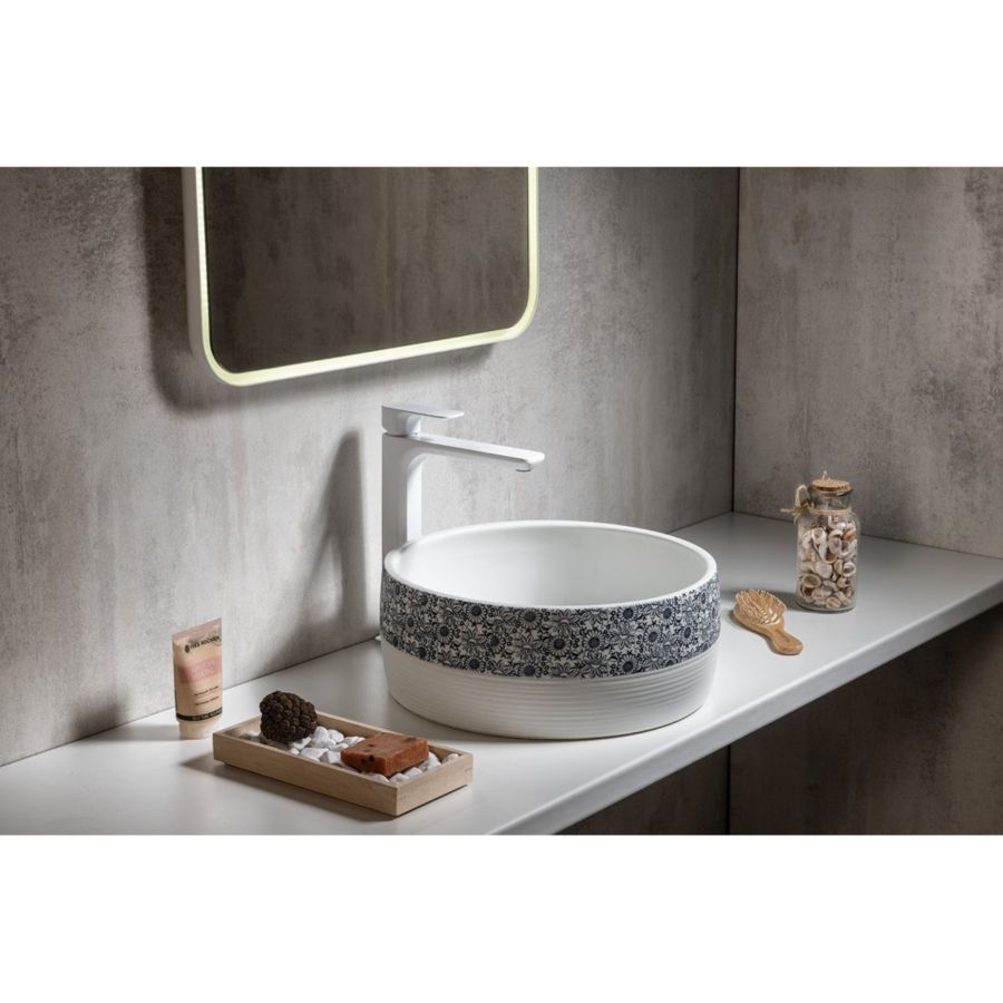 Керамическая раковина-чаша QUEEN PRIORI на столешницу, d41 см, высота 15 см, белый/синий, Sapho Керамическая раковина-чаша QUEEN PRIORI на столешницу, d41 см, высота 15 см, белый/синий, Sapho