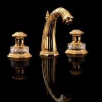 Devon&Devon Excelsior Swan Смеситель для раковины на 3 отверстия, донный клапан. Цвет: золото 24к.