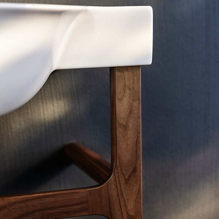 Раковина, Laufen, New Classic, ширина, мм-600, отверстия для смесителя-3, цвет раковины-белый, артикул 8.1385.3.000.108.1