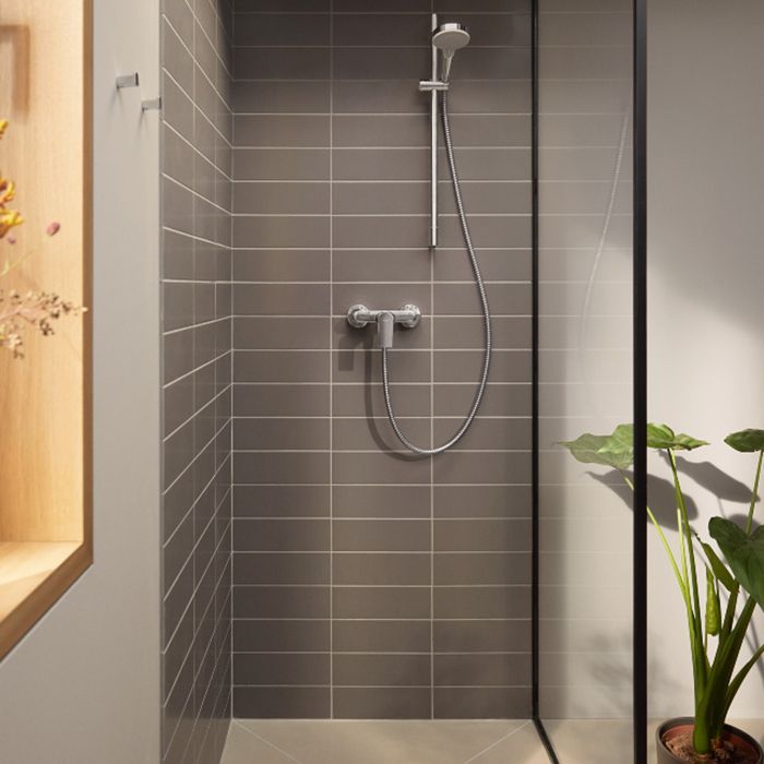 Смеситель для душа, Hansgrohe, Rebris E, тип открывания воды-однорычажный, тип регулирования воды-керамический картридж, монтаж-настенный, отверстия для монтажа-2, цвет-хром Смеситель для душа, Hansgrohe, Rebris E, тип открывания воды-однорычажный, тип регулирования воды-керамический картридж, монтаж-настенный, отверстия для монтажа-2, цвет-хром