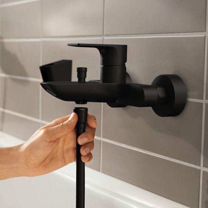 Смеситель для ванны и душа, Hansgrohe, Rebris E, тип открывания воды-однорычажный, тип регулирования воды-керамический картридж, монтаж-настенный, отверстия для монтажа-2, вынос излива, мм-182, регулируемое ограничение температуры, дивертер с переключател Смеситель для ванны и душа, Hansgrohe, Rebris E, тип открывания воды-однорычажный, тип регулирования воды-керамический картридж, монтаж-настенный, отверстия для монтажа-2, вынос излива, мм-182, регулируемое ограничение температуры, дивертер с переключател