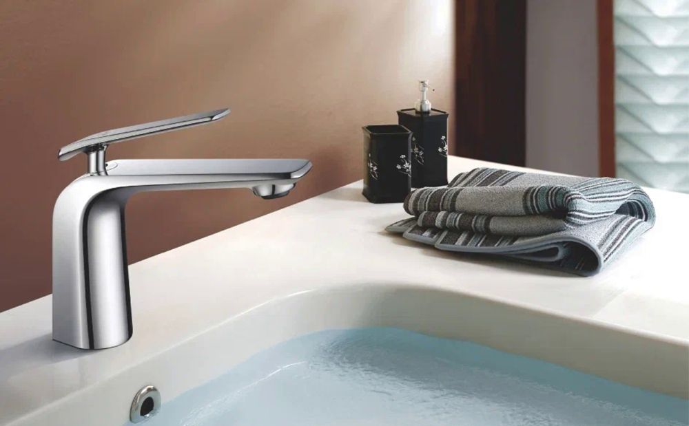 Смеситель для раковины Rose R13 R1301, хром