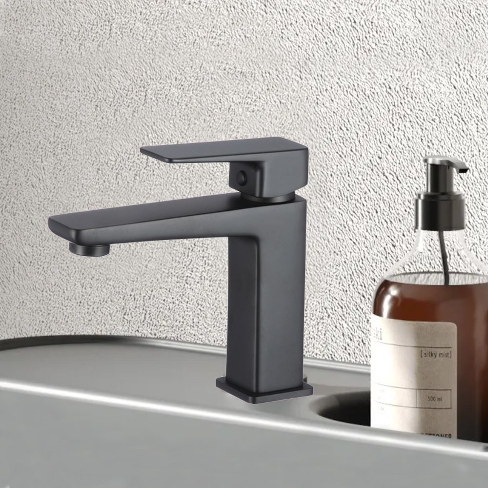 Смеситель для раковины WesnaArt NARCIS NAR06-210BL-25100, черный