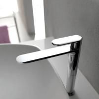 Смеситель для раковины, Cisal, Lineaviva, тип открывания воды-однорычажный, тип установки-на раковину, отверстия для монтажа-1, высота, мм-221, вынос излива, мм-170, цвет-Chrome