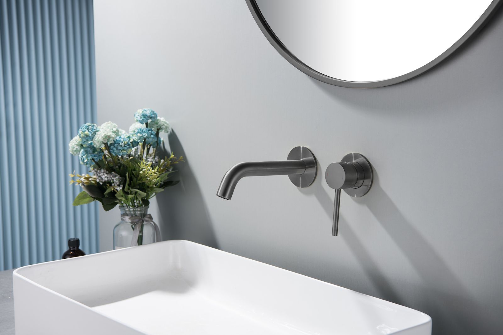 Смеситель для раковины встроенный Timo Saona 2372/18SM черное золото, артикул 2372/18SM