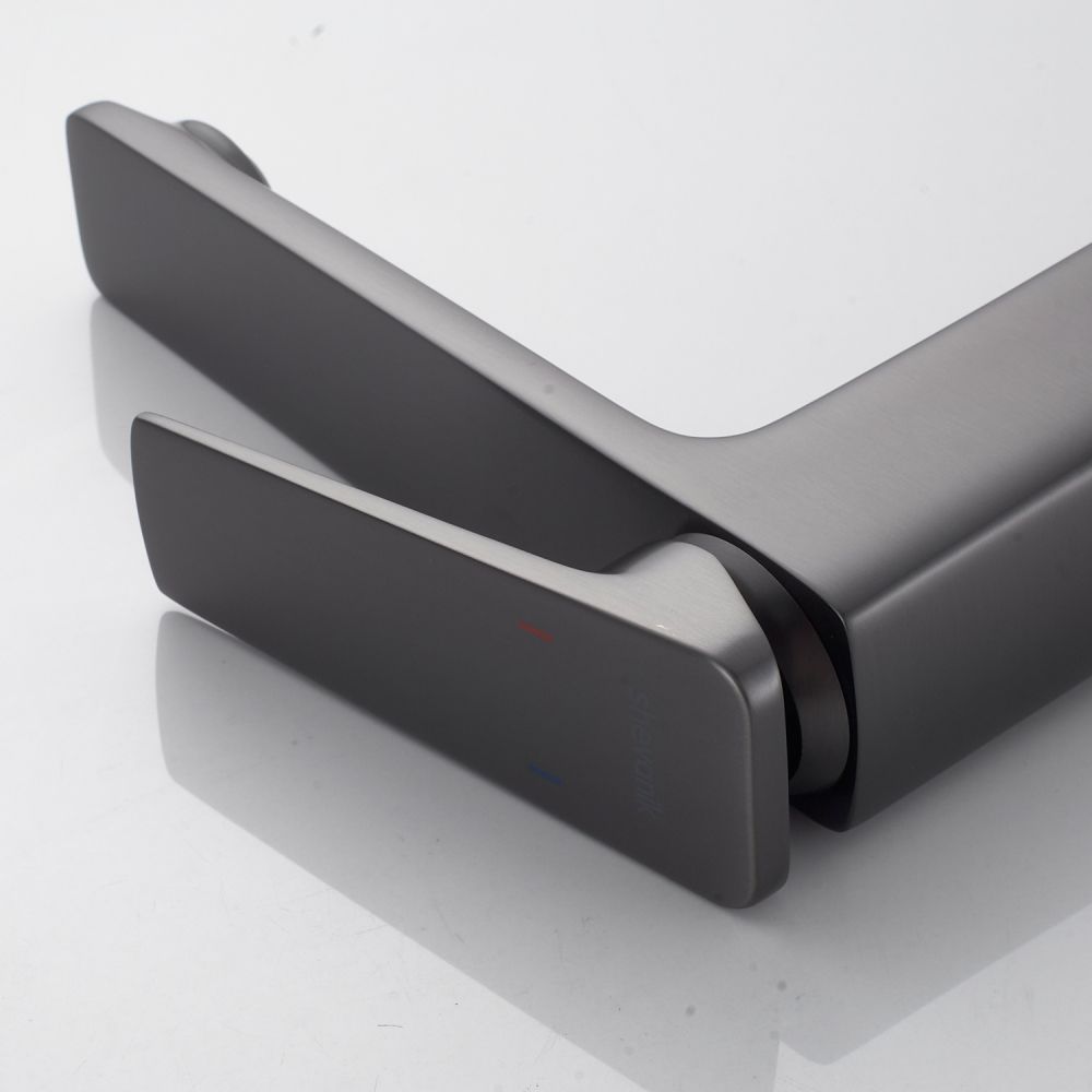 Смеситель для раковины Shevanik S8901T-1, оружейная сталь