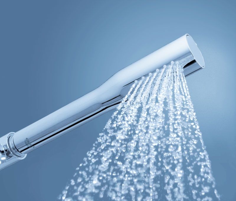 Смеситель для ванны GROHE Eurosmart Cosmopolitan с душевым гарнитуром, хром (32832000) Смеситель для ванны GROHE Eurosmart Cosmopolitan с душевым гарнитуром, хром (32832000)