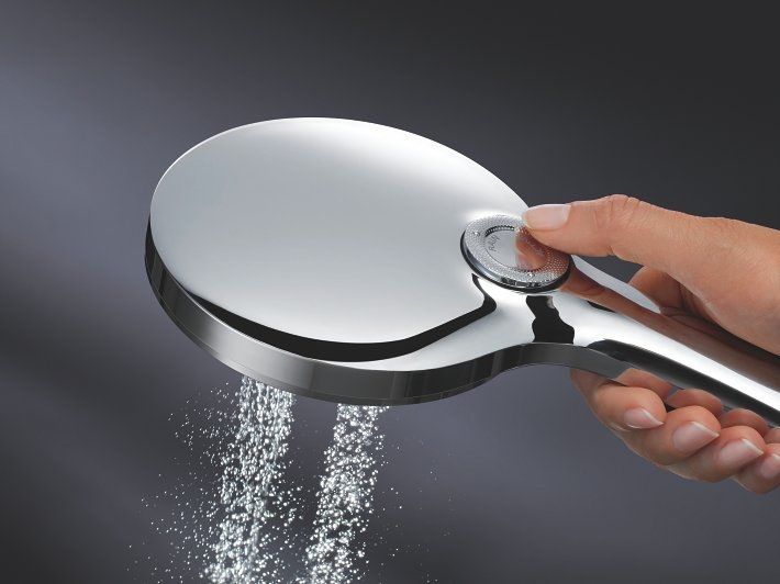 Ручной душ GROHE Rainshower SmartActive 130, 3 вида струй, хром (26574000) Ручной душ GROHE Rainshower SmartActive 130, 3 вида струй, хром (26574000)