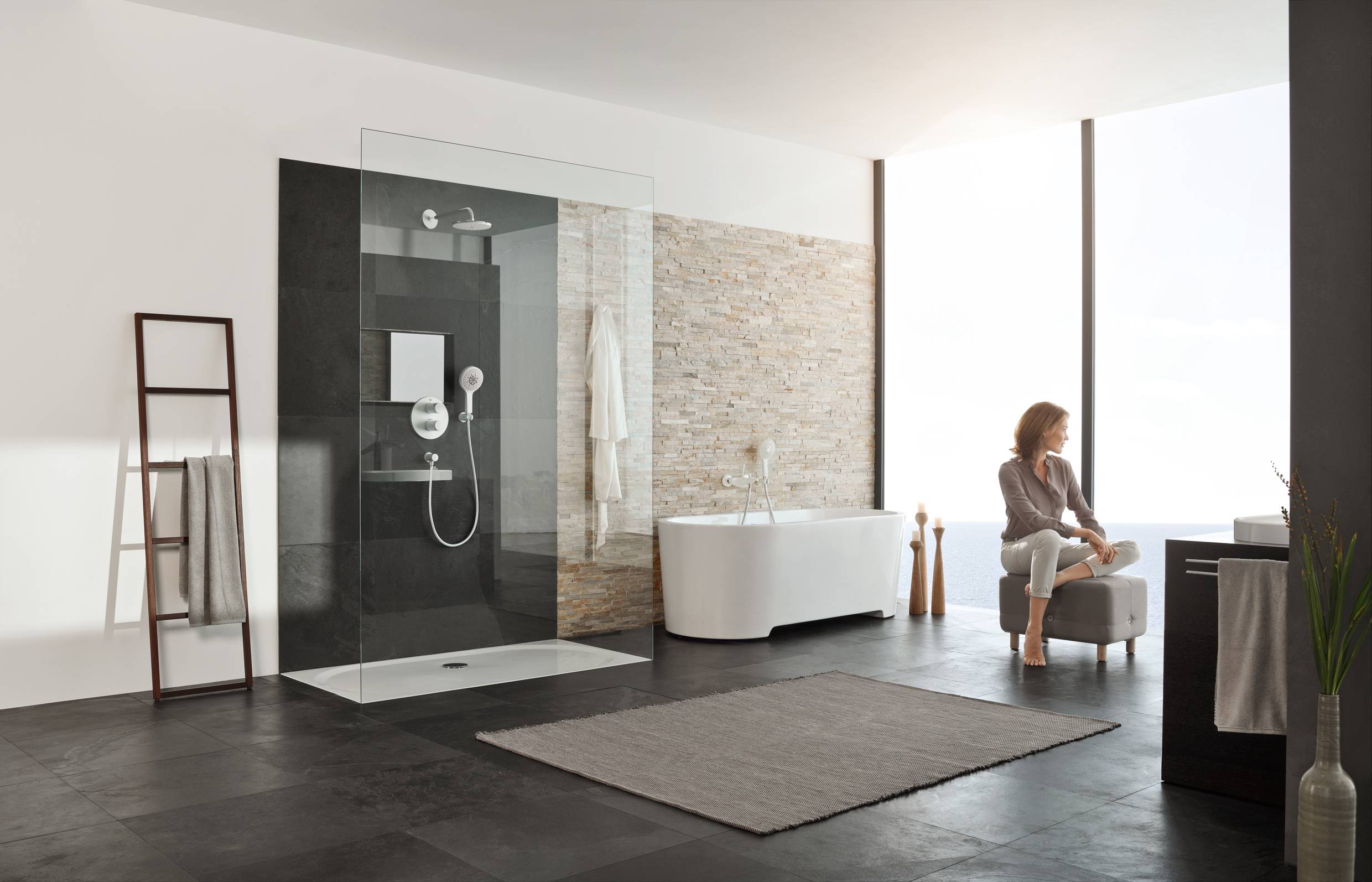 Смеситель для ванны GROHE Eurodisc Joy, белая луна (23431LS0) Смеситель для ванны GROHE Eurodisc Joy, белая луна (23431LS0)