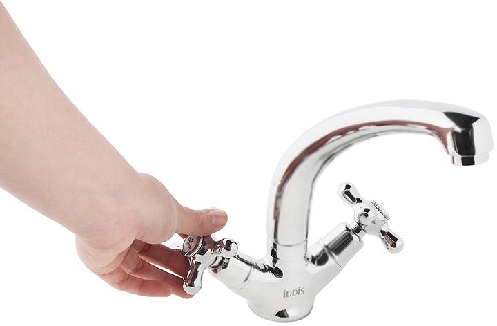 Смеситель для кухни Iddis Jeals 59000T4C+Z03 Хром