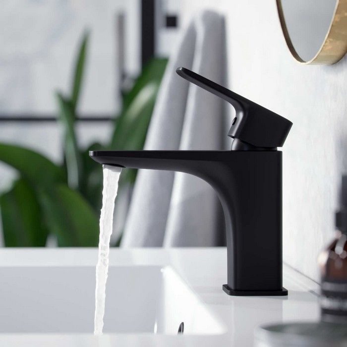 Смеситель для умывальника EXCELLENT Keria AREX.2001BL (черный мат)