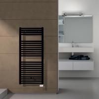 Irsap Ares Полотенцесушитель эл-ий 580x1118x30мм (22 трубок-2 пром), мощность:700 ватт, с регул. темп-ры хром, провод: 1200мм, цвет: черный матовый