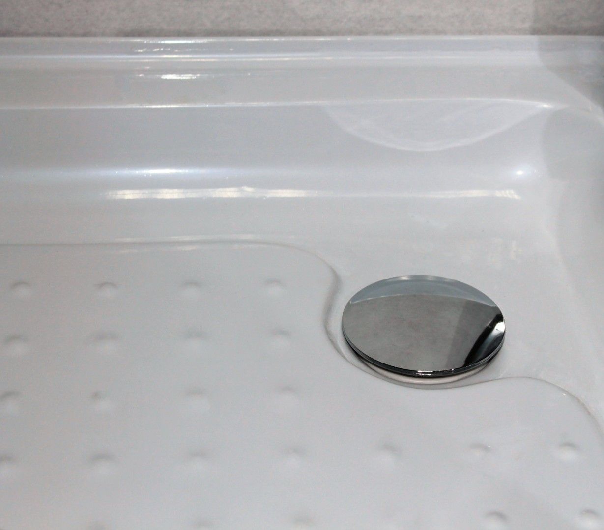 Уголок ZQ121G-R душевой PARLY с поддоном