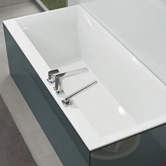 Ванна, Villeroy&Boch, Squaro Edge 12, ширина, мм-1800, глубина, мм-800, высота, мм-450, водоизмещение (л)-180, форма-прямоугольная, слив-перелив-в комплекте, диаметр слива, мм-52, ножки-есть, материал-Quaryl, цвет-белый, артикул UBQ180SQE2DV-01