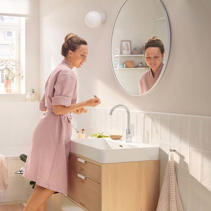 Смеситель для раковины, Hansgrohe, Rebris S, тип открывания воды-однорычажный, тип регулирования воды-керамический картридж, монтаж-на раковину/столешницу, отверстия для монтажа-1, высота, мм-301, вынос излива, мм-154, тип излива-поворотный, донный клапан Смеситель для раковины, Hansgrohe, Rebris S, тип открывания воды-однорычажный, тип регулирования воды-керамический картридж, монтаж-на раковину/столешницу, отверстия для монтажа-1, высота, мм-301, вынос излива, мм-154, тип излива-поворотный, донный клапан