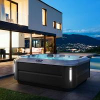 JACUZZI J335 Минибассейн 214х214х94 см, ClearRay PRO3TECT + Ozone, подсветка, аудио, нагрев 3kw, панель Smoked Ebony/акрил Platinum (без крышки) JACUZZI J335 Минибассейн 214х214х94 см, ClearRay PRO3TECT + Ozone, подсветка, аудио, нагрев 3kw, панель Smoked Ebony/акрил Platinum (без крышки)