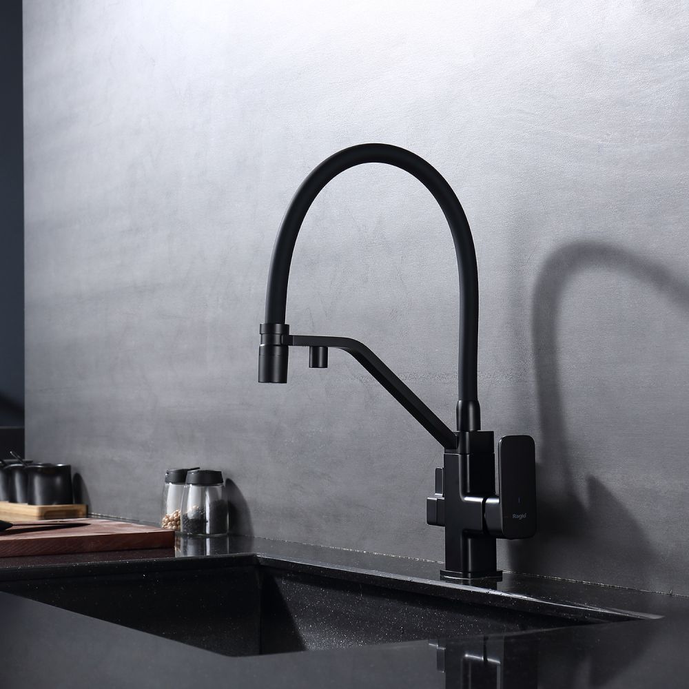 Смеситель для кухни с подключением фильтра Raglo R85.62.06, черный