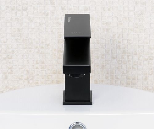 Смеситель для раковины WasserKRAFT Abens 2003 Черный матовый