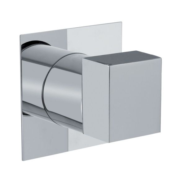 Fiore Kube, встраиваемый в стену однорычажный дивертор на 3 потребителя, цвет хром