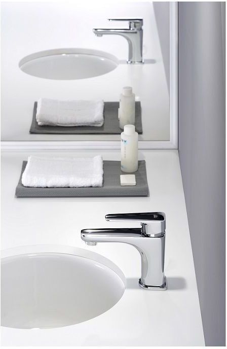 Смеситель для раковины Paffoni Sly SY071CR