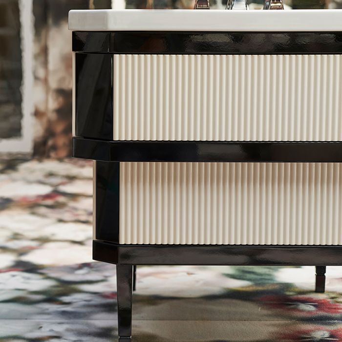 Devon&Devon Metropolitan Тумба под раковину DEEP BLACK 88,5см, планками PURE WHITE, столешница  GRANITO NERO ASSOLUTO, раковина SWINDON черная, артикул METPWLGRNSNE