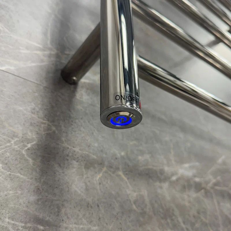 Полотенцесушитель электрический Fixsen CLASSIC 600х500 FX-7100, хром, артикул FX-7100