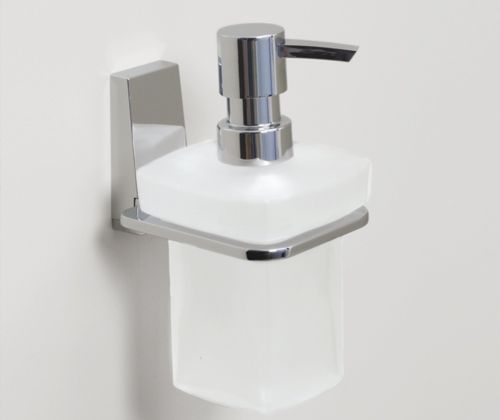 Дозатор для жидкого мыла WasserKRAFT Lopau K-6099 Хром Дозатор для жидкого мыла WasserKRAFT Lopau K-6099 Хром