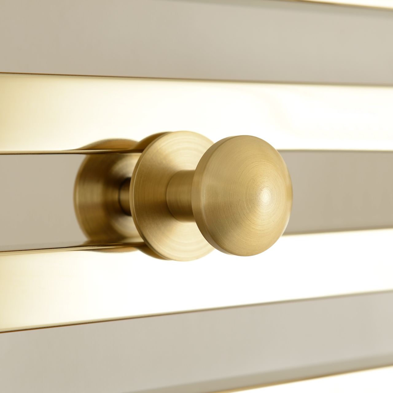 Вешалка "СФЕРА" н/ж для ДР "СУНЕРЖА" (Состаренная ЛАТУНЬ)