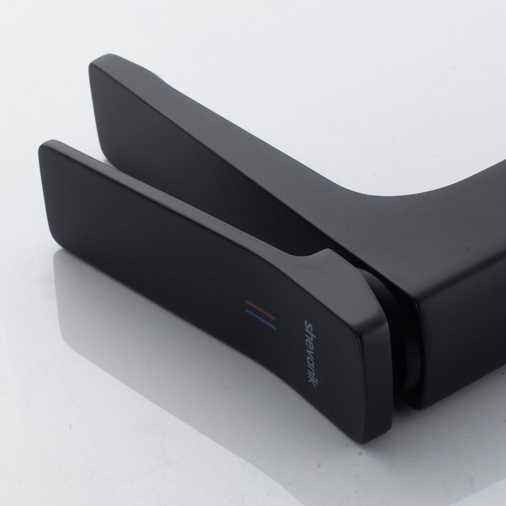 Смеситель для раковины Shevanik S4601H, черный