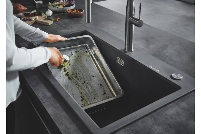 Мойка GROHE K700 с одной чашей, 780 x 510 мм, черный гранит (31652AP0) Мойка GROHE K700 с одной чашей, 780 x 510 мм, черный гранит (31652AP0)
