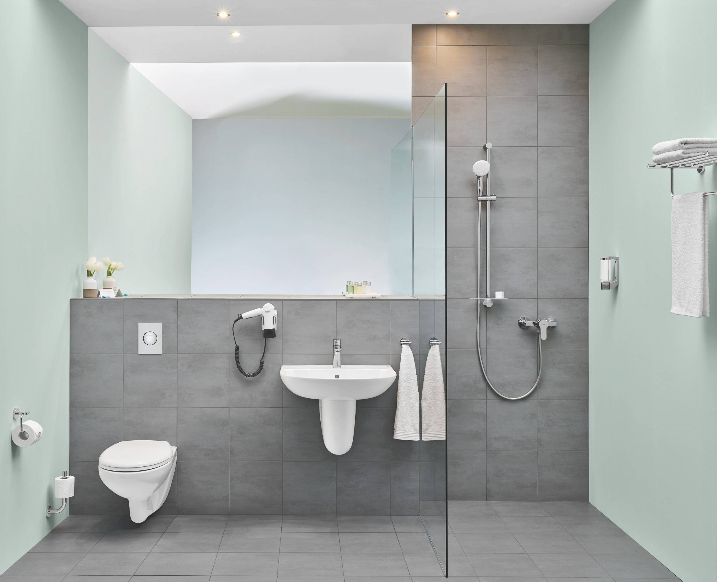 Унитаз подвесной безободковый GROHE Bau Ceramic с сиденьем без микролифта (NW0002) Унитаз подвесной безободковый GROHE Bau Ceramic с сиденьем без микролифта (NW0002)