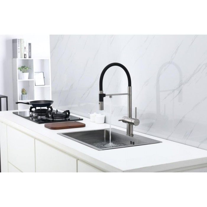 Смеситель для кухни Paulmark Magneto Ma213118-NI Никель Черный Смеситель для кухни Paulmark Magneto Ma213118-NI Никель Черный