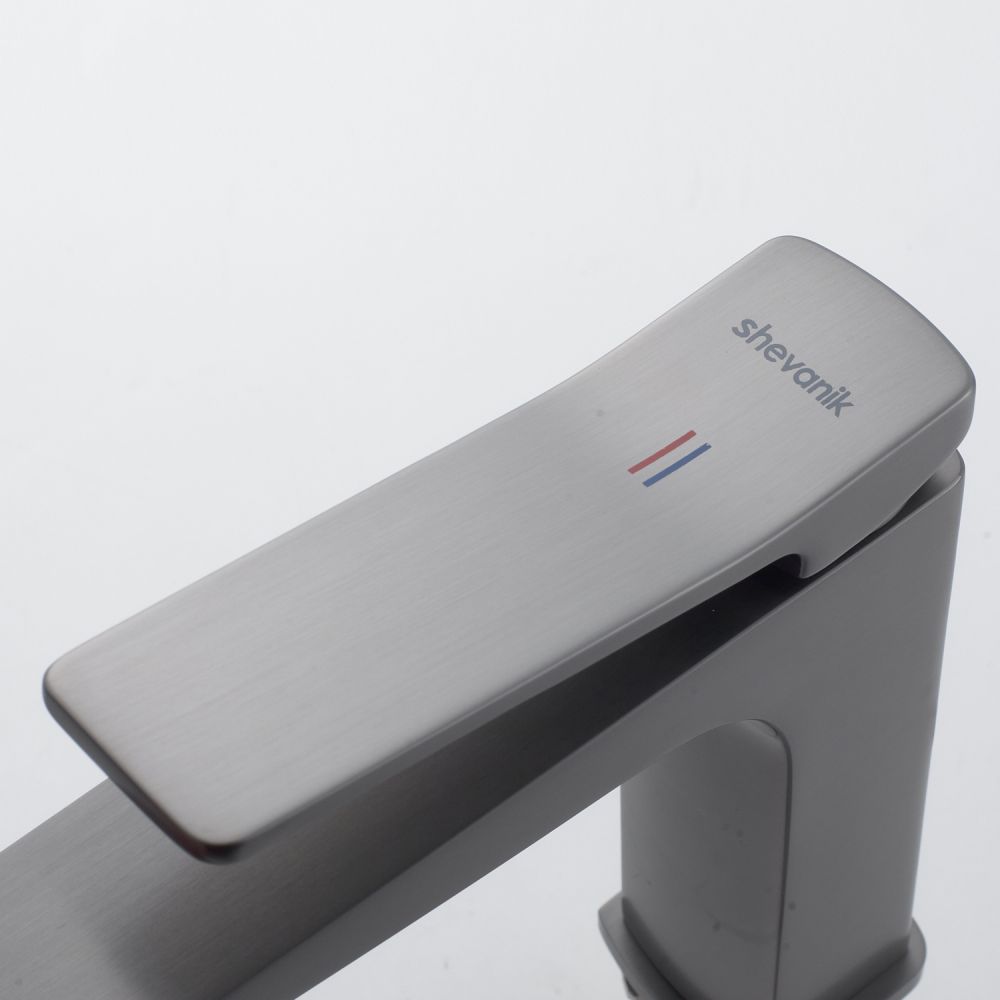 Смеситель для раковины Shevanik S4601T, оружейная сталь