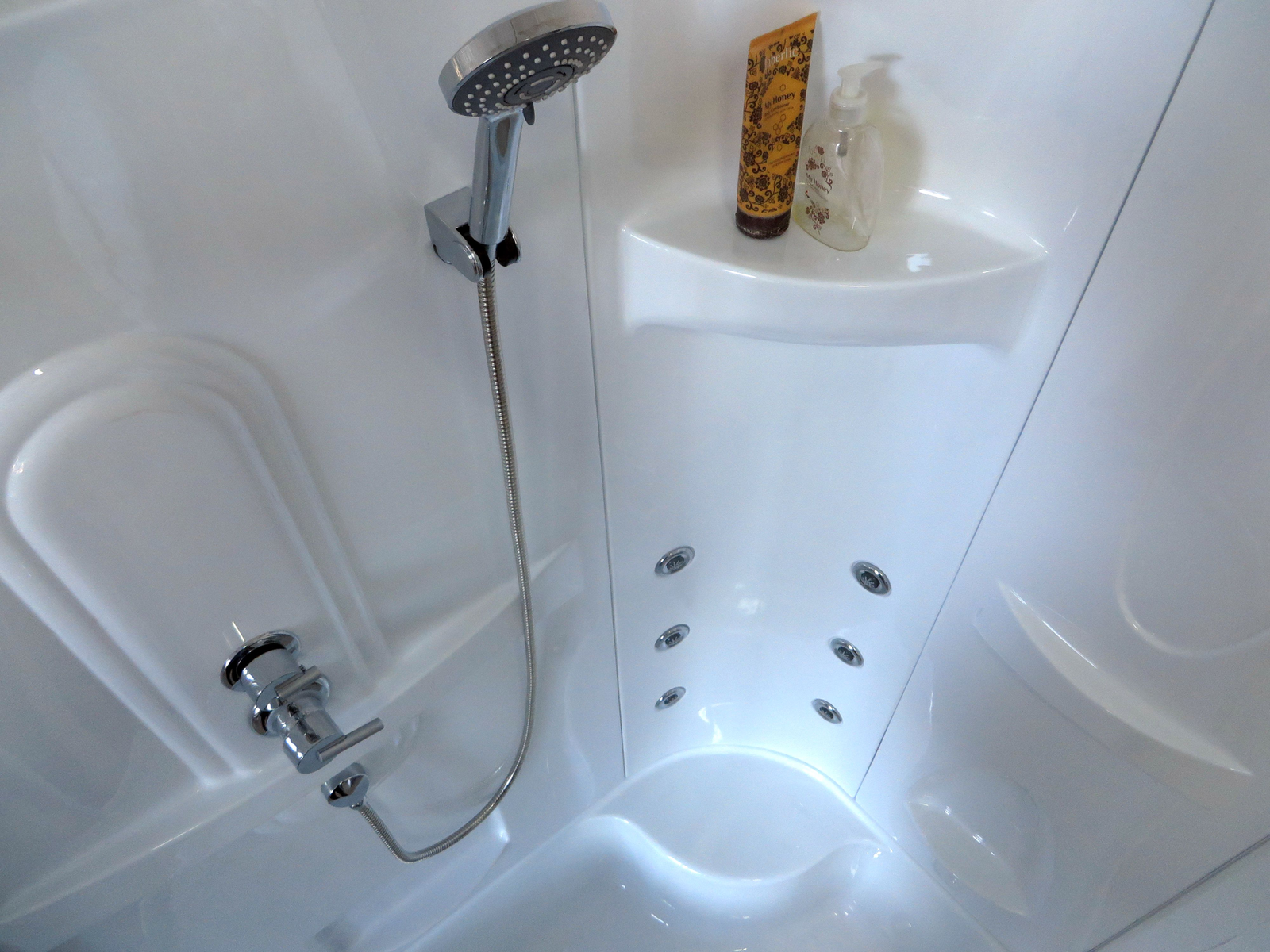 Душевая кабина Royal Bath RB 8120BP2-T (прозрачное) правая Душевая кабина Royal Bath RB 8120BP2-T (прозрачное) правая