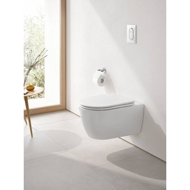 Сиденье для унитаза GROHE ESSENCE CERAMIC 39577000 (микролифт, быстросъемное, дюропласт, белый), шт Сиденье для унитаза GROHE ESSENCE CERAMIC 39577000 (микролифт, быстросъемное, дюропласт, белый), шт