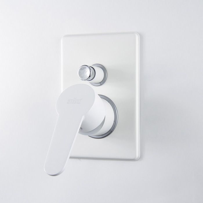 Смеситель для душа Webert Sax Evolution SE860101740 Белый матовый