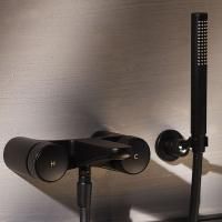 Fima Carlo Frattini Texture Collection Смеситель для ванны, настенный, с ручным душем, цвет: чёрный матовый