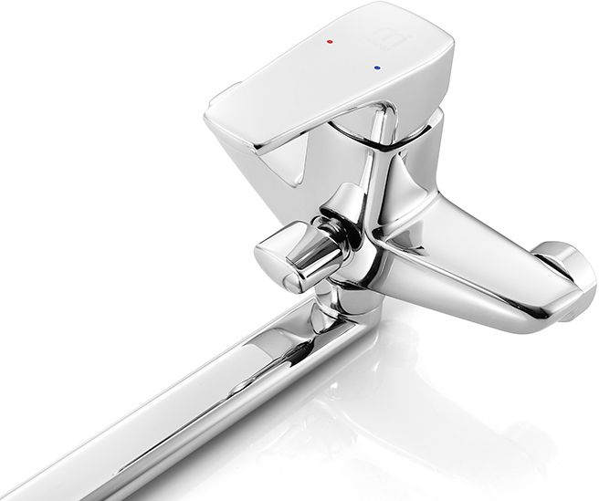 Смеситель для ванны Milardo Labrador LABSBL0M10 универсальный хром