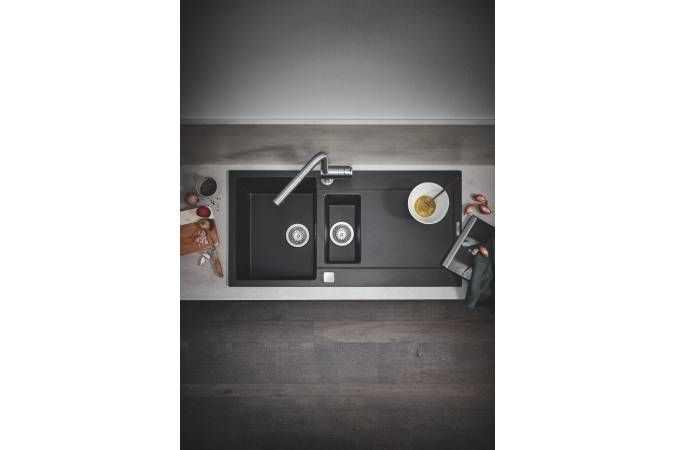 Мойка GROHE K500 с 1,5 чашей, 1000 x 500 мм, черный гранит (31646AP0) Мойка GROHE K500 с 1,5 чашей, 1000 x 500 мм, черный гранит (31646AP0)