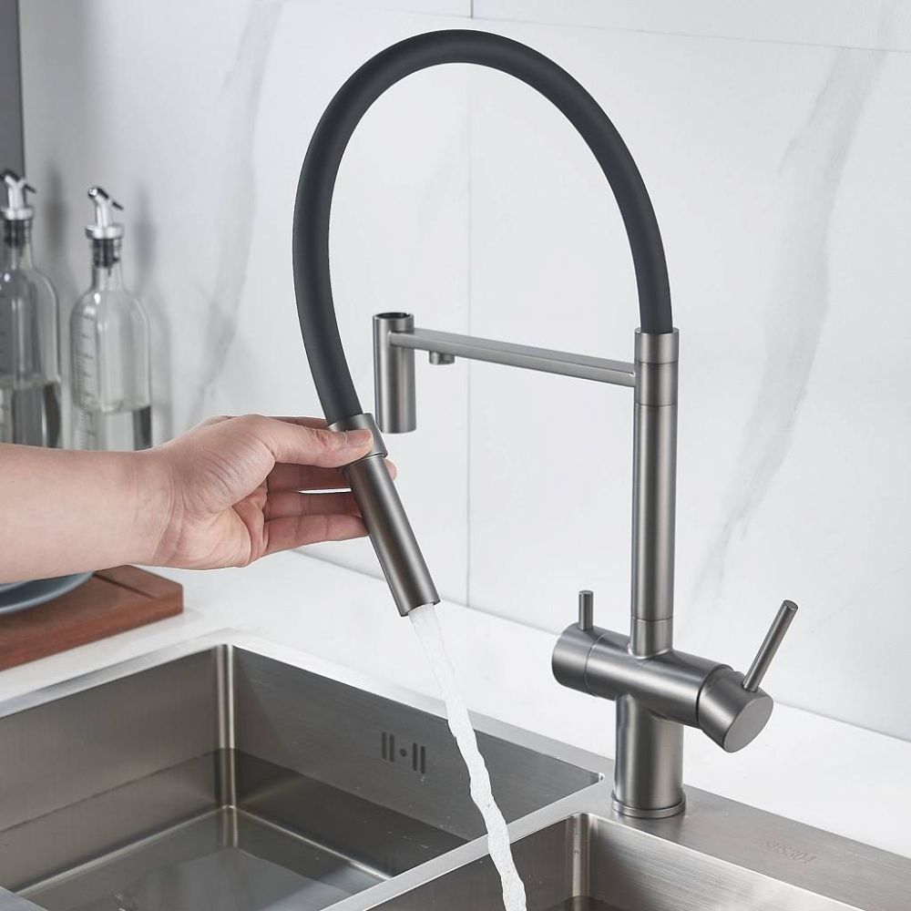 Смеситель для кухни с гибким изливом и подключением фильтра Maretti Calabria CA31RGF11, оружейная сталь, артикул CA31RGF11