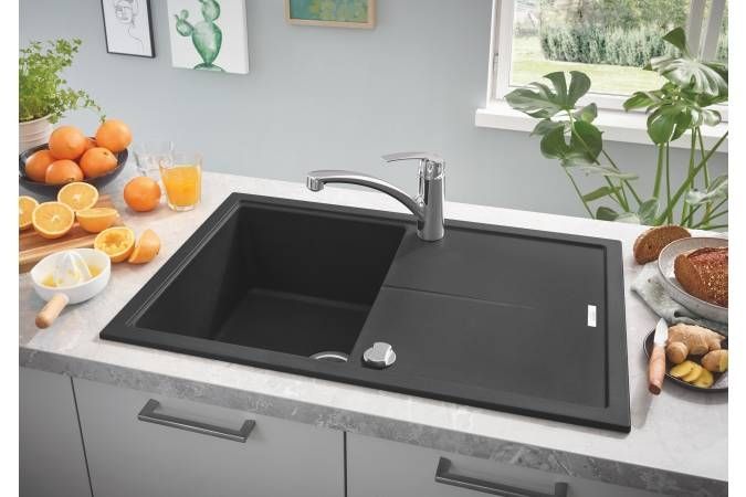 Мойка GROHE K400, 780 x 500 мм, черный гранит (31639AP0) Мойка GROHE K400, 780 x 500 мм, черный гранит (31639AP0)