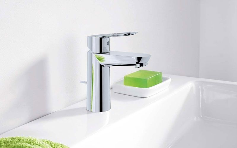Смеситель для раковины GROHE BauLoop с донным клапаном, хром (23335000) Смеситель для раковины GROHE BauLoop с донным клапаном, хром (23335000)
