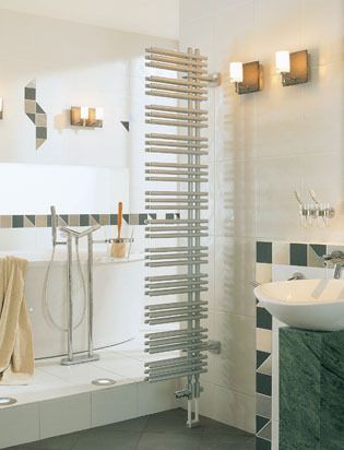 Водяной полотенцесушитель Zehnder Yucca asymmetric YAD-170-050 Белый Водяной полотенцесушитель Zehnder Yucca asymmetric YAD-170-050 Белый