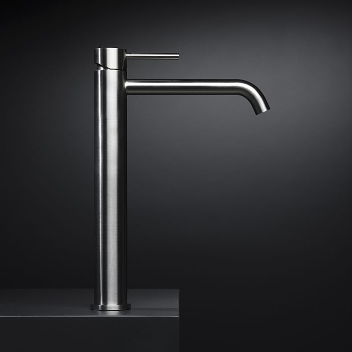 Newform X-STEEL 316 Смеситель для раковины на 1 отверстие, высокий, без донного клапана, излив 190мм, цвет: INOX Newform X-STEEL 316 Смеситель для раковины на 1 отверстие, высокий, без донного клапана, излив 190мм, цвет: INOX