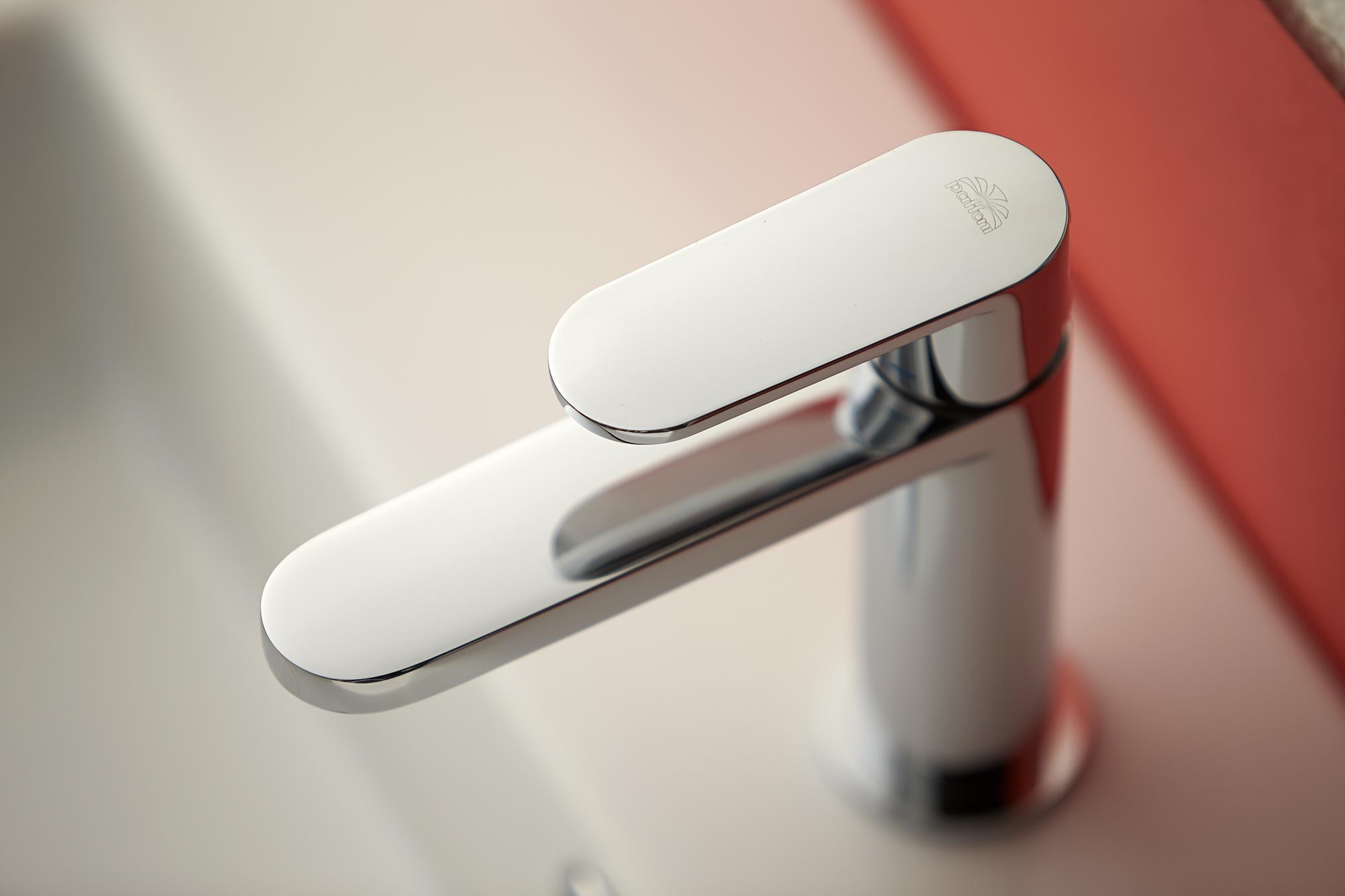 Смеситель для раковины Paffoni Candy CA071HCR