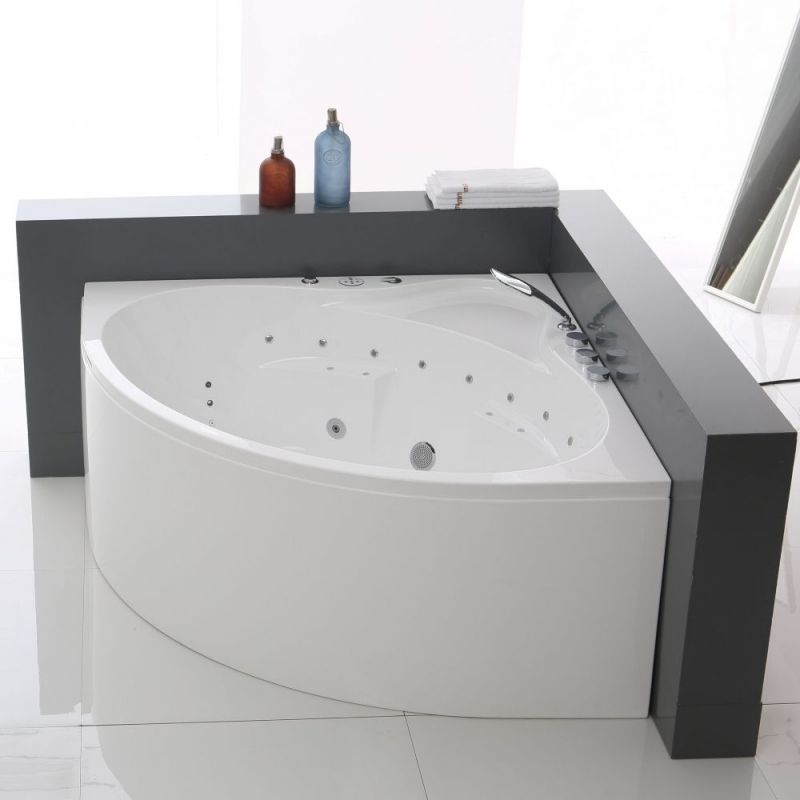 Акриловая ванна SSWW A1903 CGSP 140х140 с гидромассажем