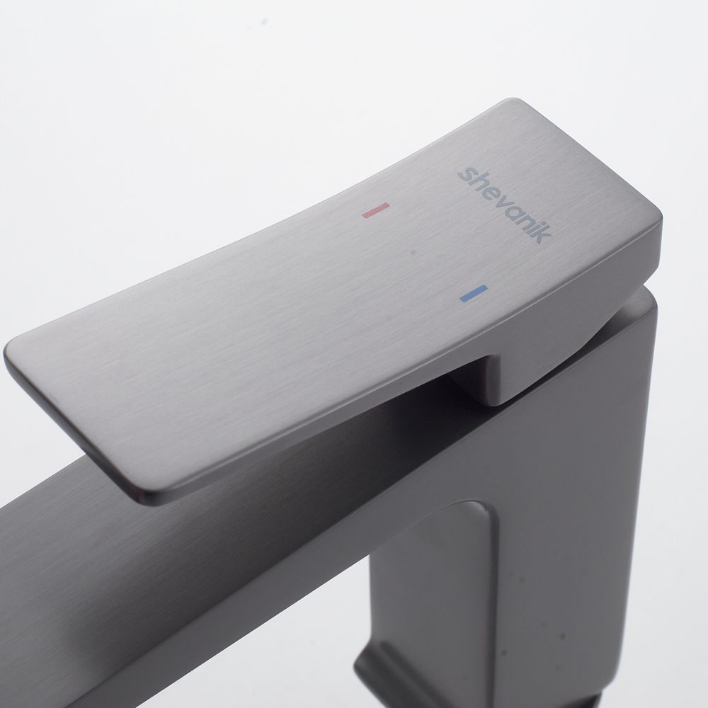 Смеситель для раковины Shevanik S4401T, оружейная сталь