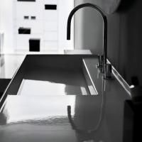 Смеситель для раковины, Laufen, Kartell by Laufen, тип открывания воды-двухвентильный, тип регулирования воды-керамический картридж, монтаж-на раковину/столешницу, отверстия для монтажа-3, высота, мм-219, вынос излива, мм-166, тип излива-поворотный, донны