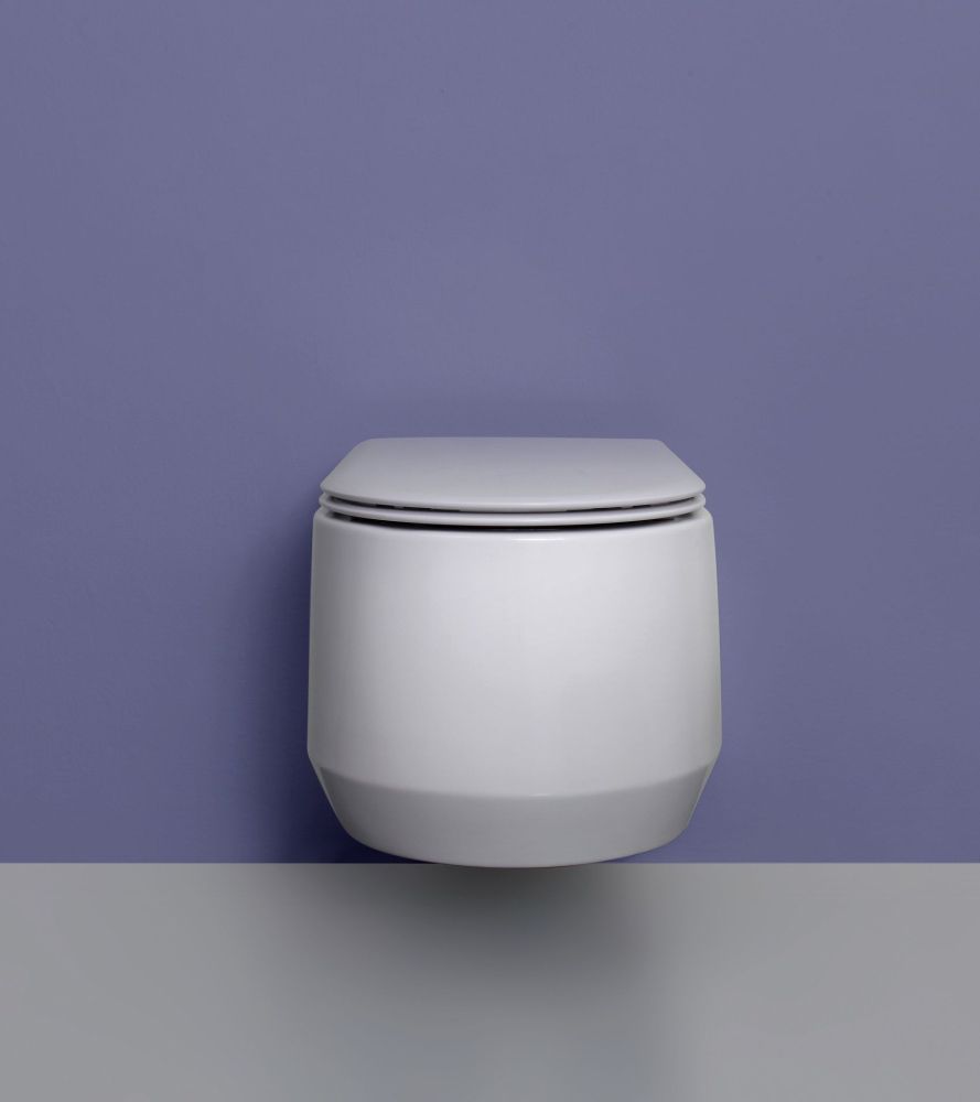 White Ceramic Tao, подвесной безободковый унитаз 53x38x32,5h см, в комплекте с крепежом и сиденьем микролифт WC108S-SL, цвет белый глянцевый, артикул W1080301