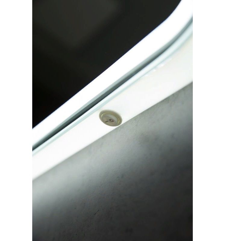 Зеркало BelBagno SPC-CEZ 70 с сенсорным выключателем с подсветкой Зеркало BelBagno SPC-CEZ 70 с сенсорным выключателем с подсветкой